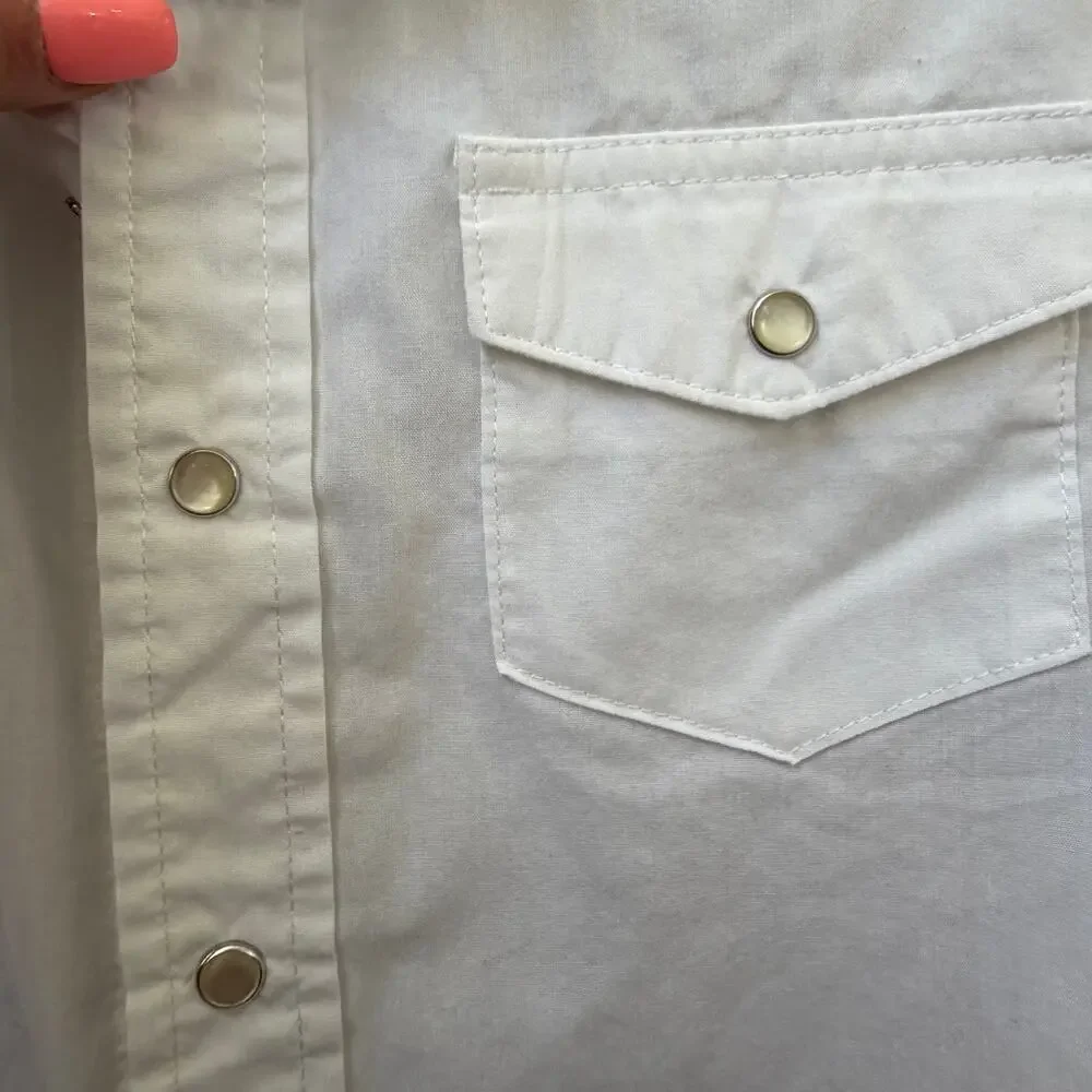 Wrangler Boys White Pearl Snap Shirt Size Medium 7-8 Western Cowboy Rodeo